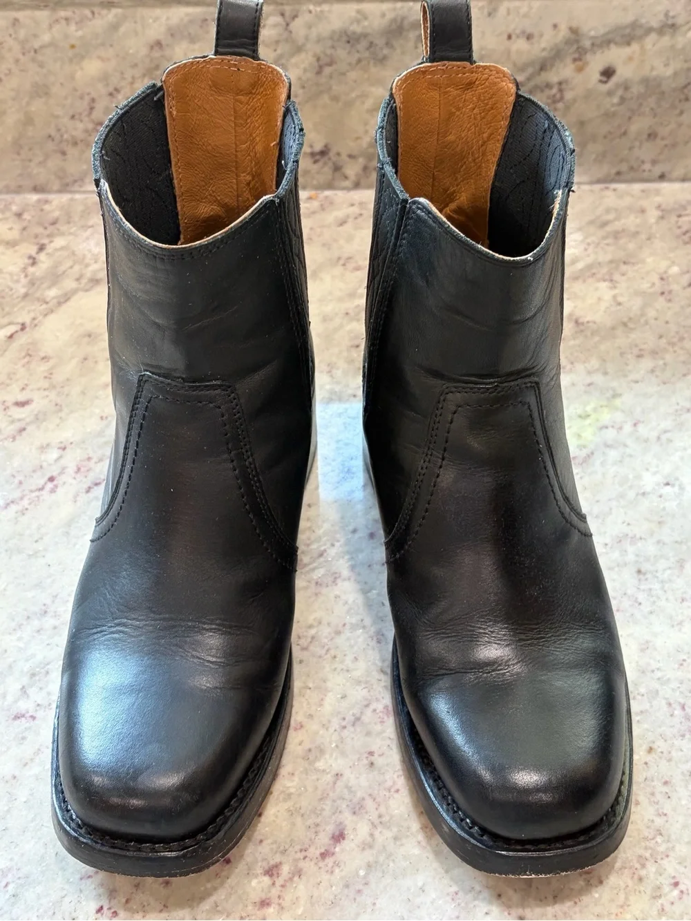 Frye Campus Chelsea Black W’s Size 9